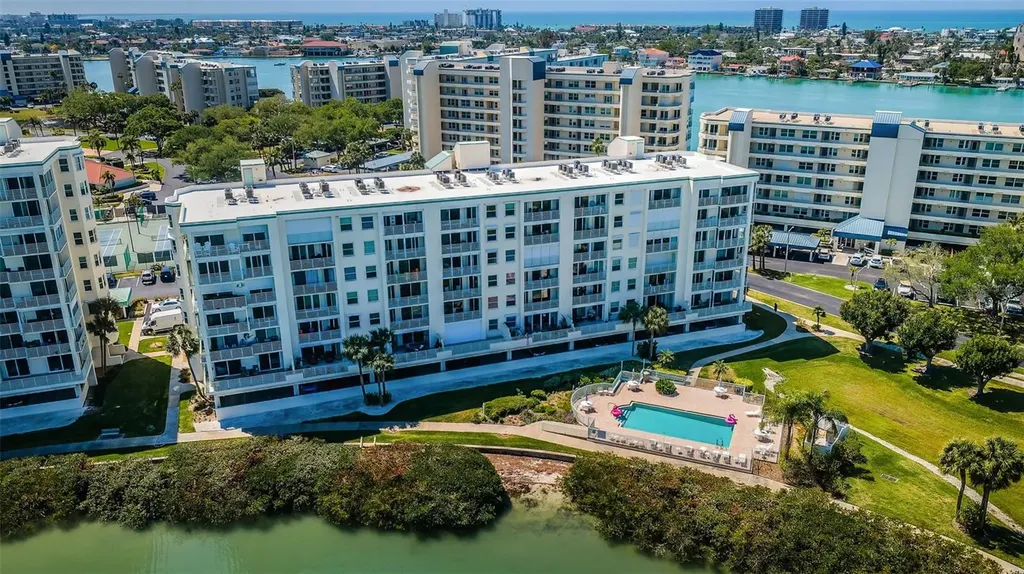 7979 Sailboat Key Boulevard S South Pasadena FL 33707