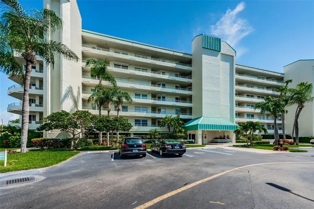7979 Sailboat Key Boulevard S South Pasadena FL 33707