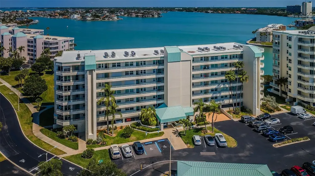 7979 Sailboat Key Boulevard S South Pasadena FL 33707