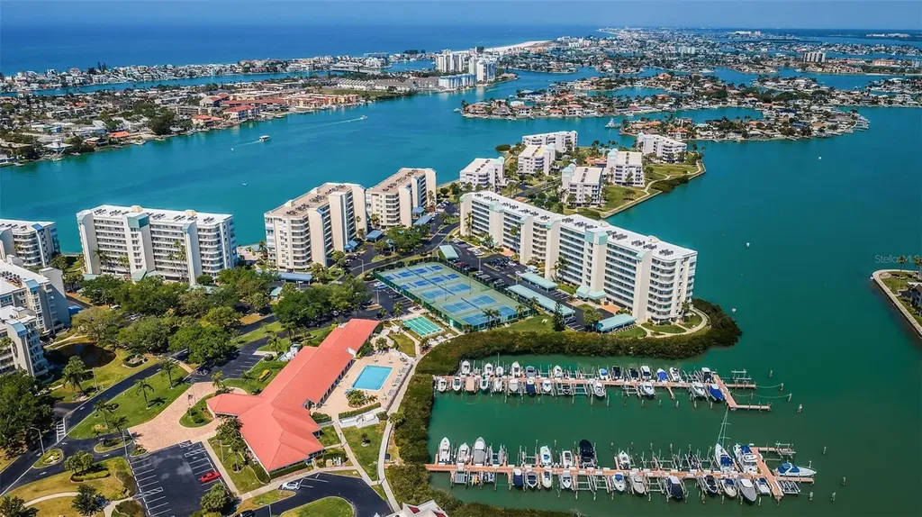 7979 Sailboat Key Boulevard S South Pasadena FL 33707