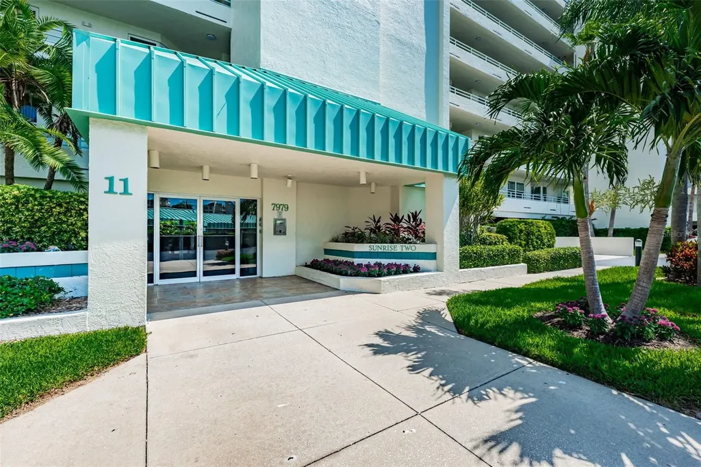 7979 Sailboat Key Boulevard S South Pasadena FL 33707