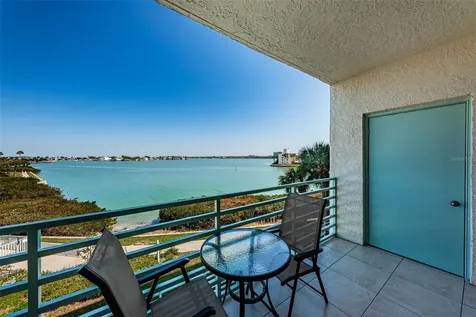 7979 Sailboat Key Boulevard S South Pasadena FL 33707