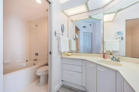 7979 Sailboat Key Boulevard S South Pasadena FL 33707