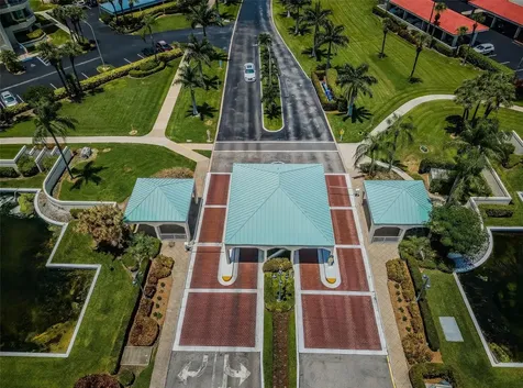 7979 Sailboat Key Boulevard S South Pasadena FL 33707