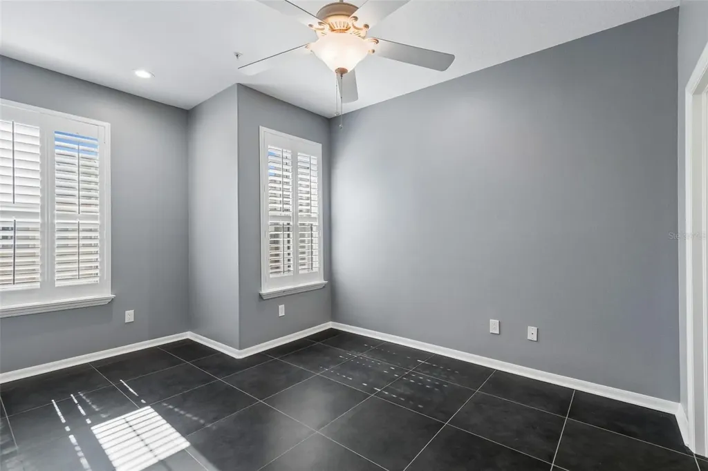 4326 Spinnaker Cove Lane Tampa FL 33615