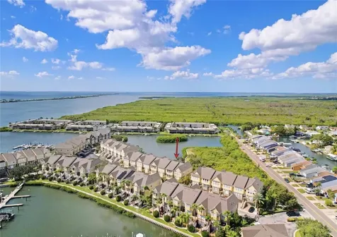 4326 Spinnaker Cove Lane Tampa FL 33615