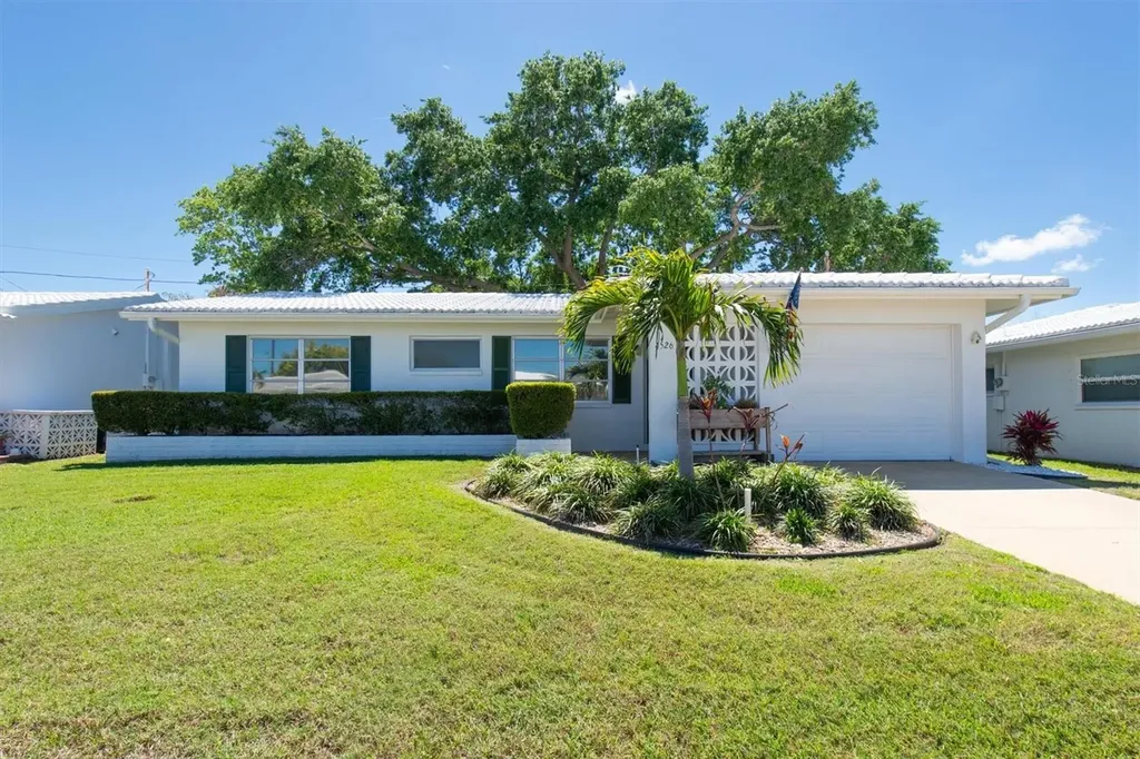 4526 101st Avenue N Pinellas Park FL 33782