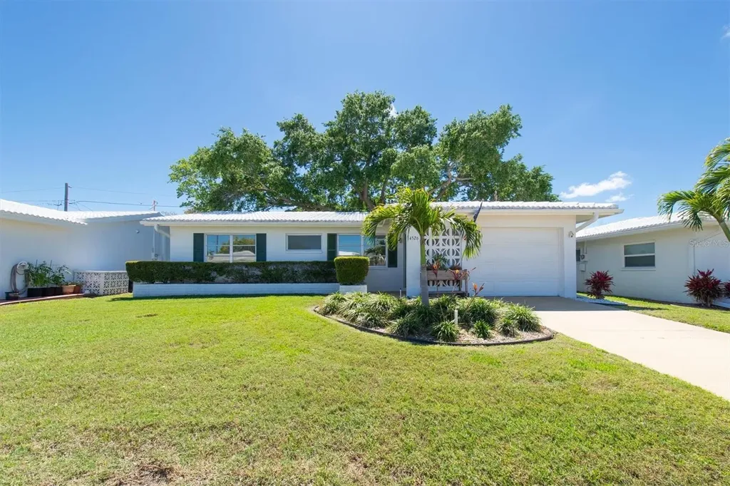 4526 101st Avenue N Pinellas Park FL 33782