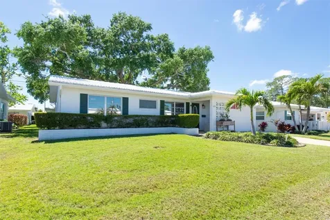4526 101st Avenue N Pinellas Park FL 33782