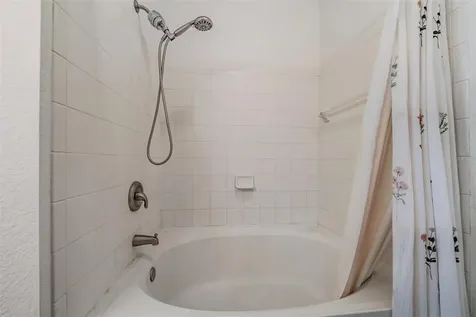 5125 Palm Springs Boulevard Tampa FL 33647