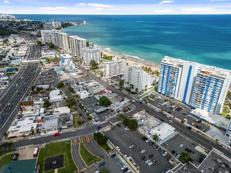 5916 Avenida Isla Verde Carolina PR 00979