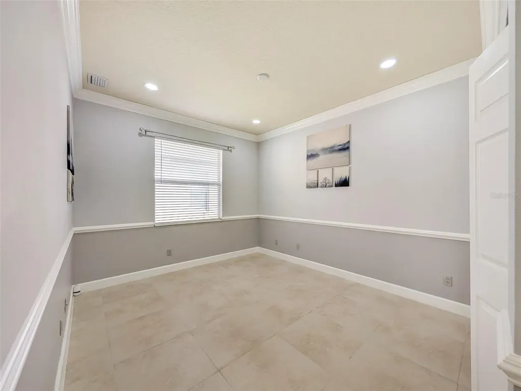 6507 37th Street E Sarasota FL 34243