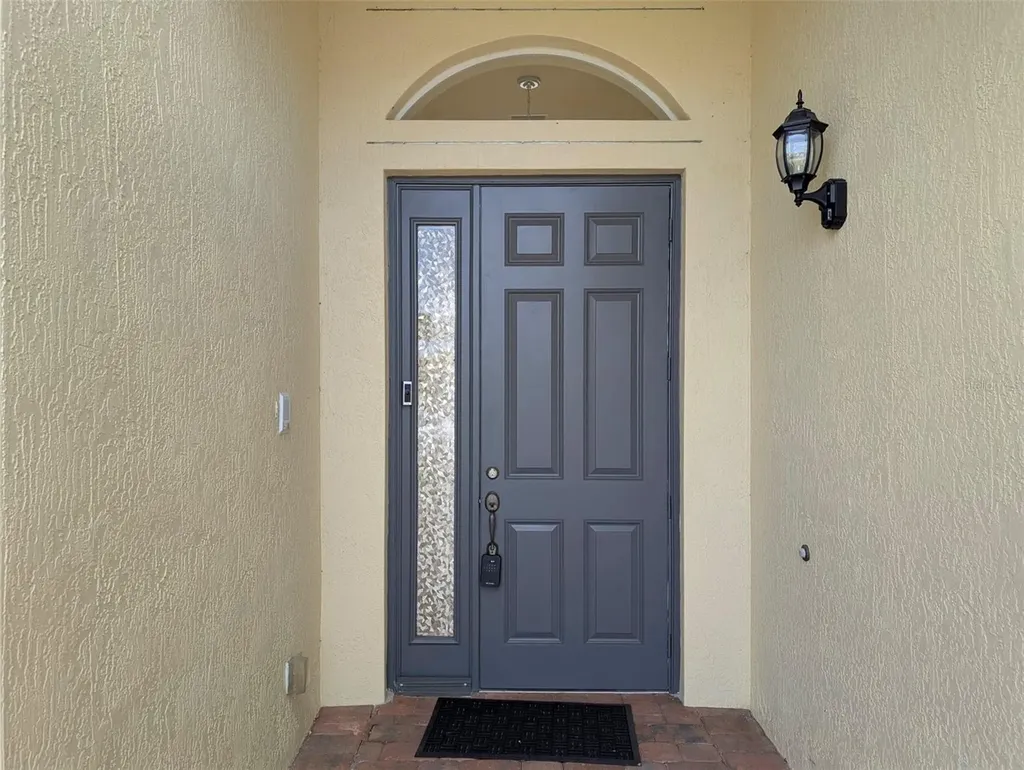 6507 37th Street E Sarasota FL 34243