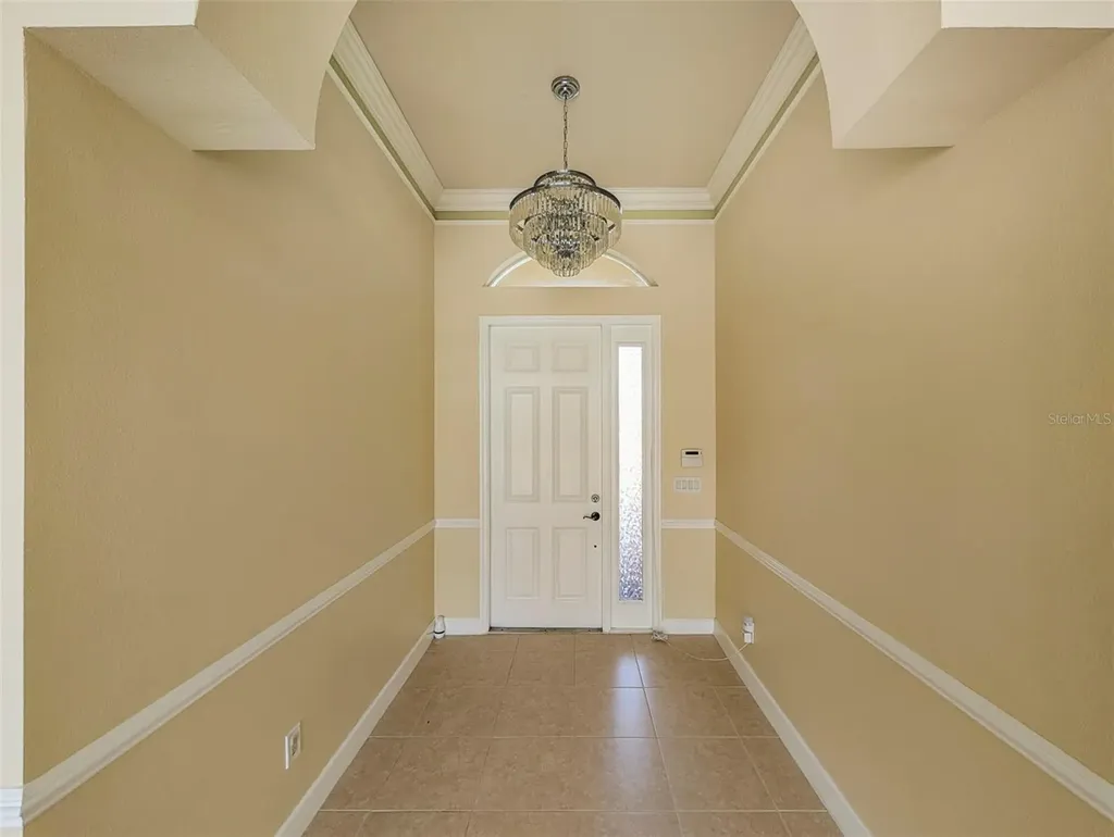 6507 37th Street E Sarasota FL 34243