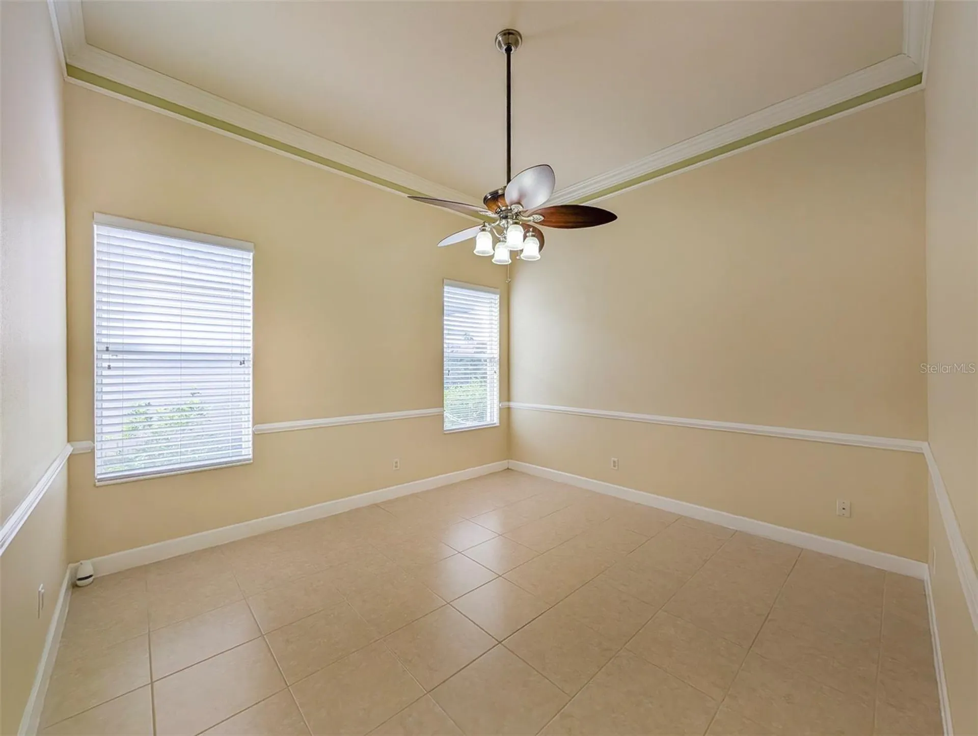 6507 37th Street E Sarasota FL 34243