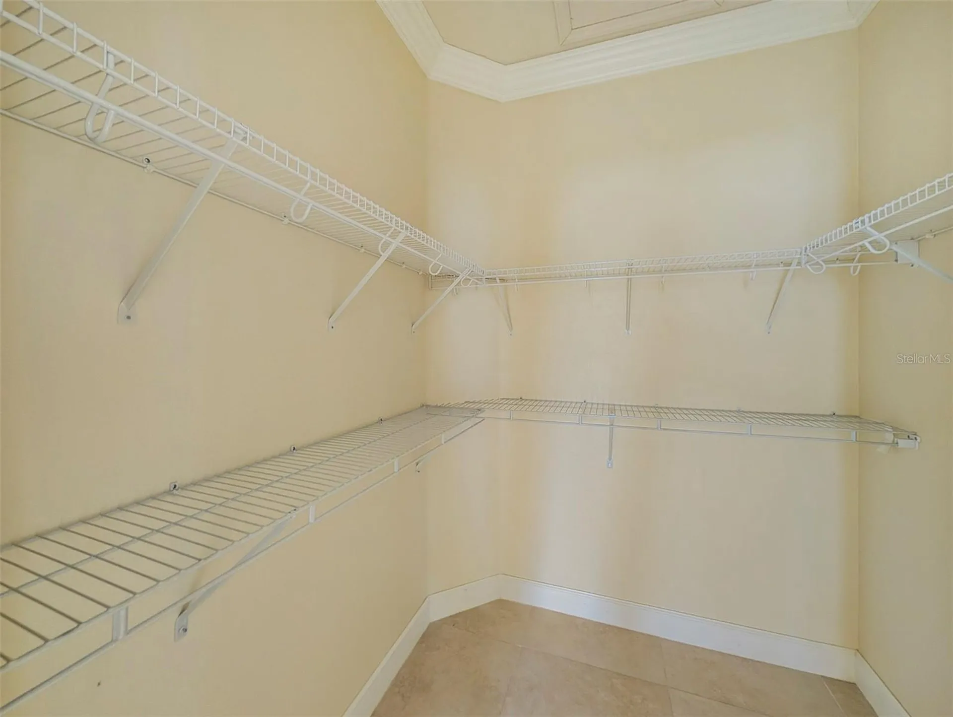 6507 37th Street E Sarasota FL 34243