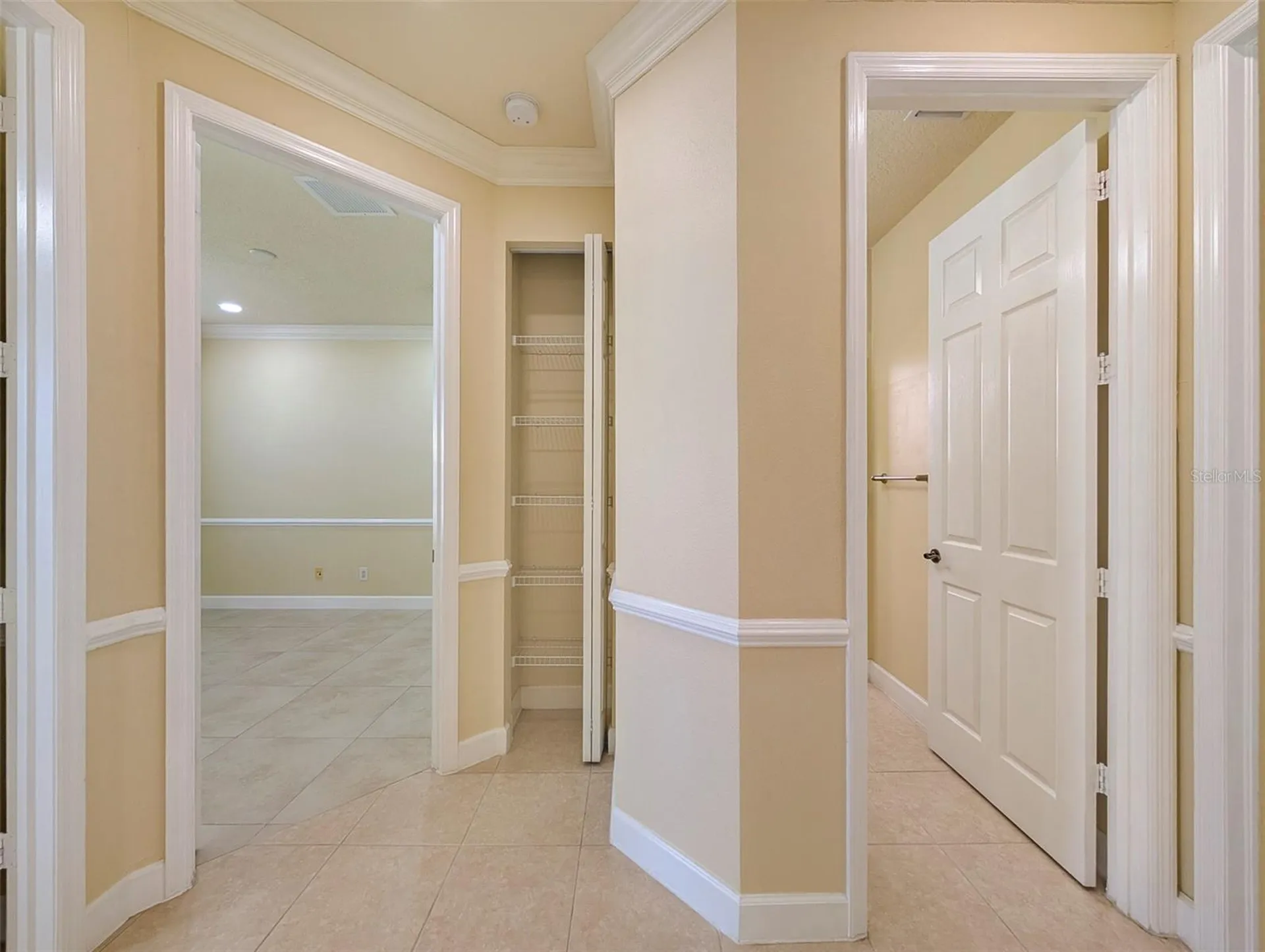 6507 37th Street E Sarasota FL 34243