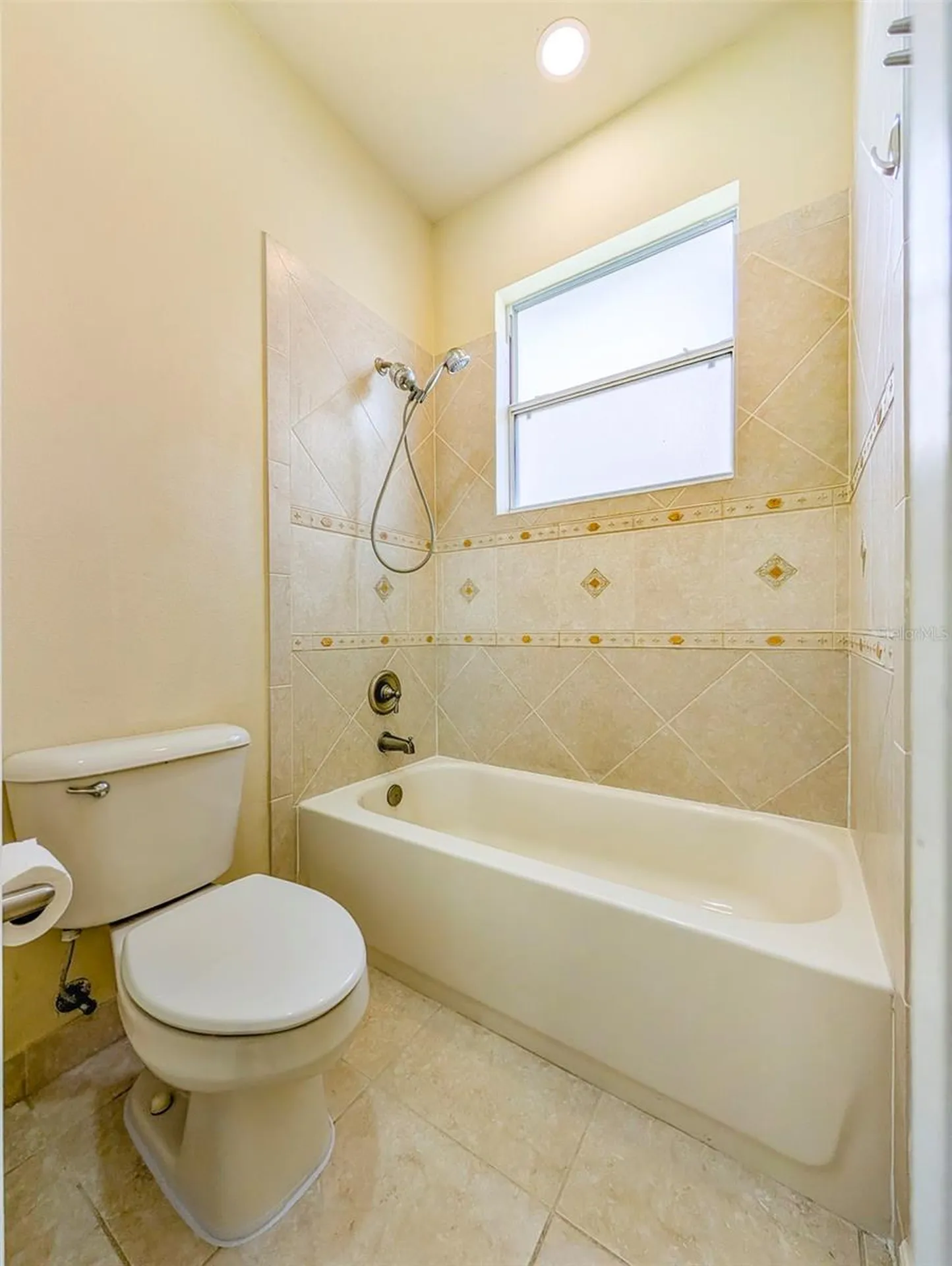 6507 37th Street E Sarasota FL 34243