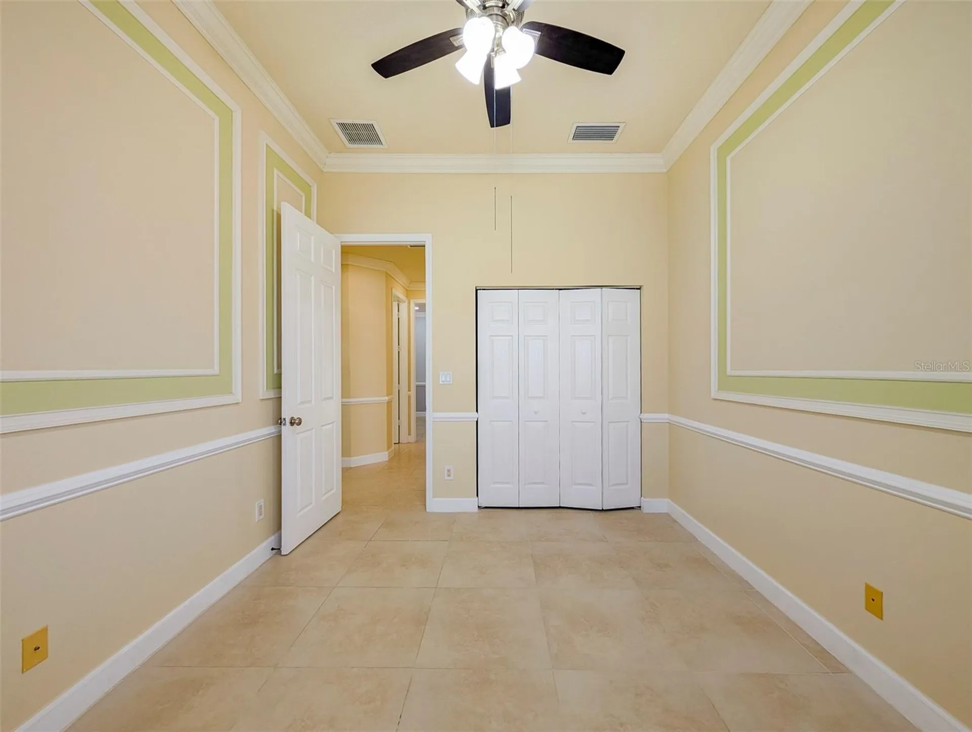 6507 37th Street E Sarasota FL 34243