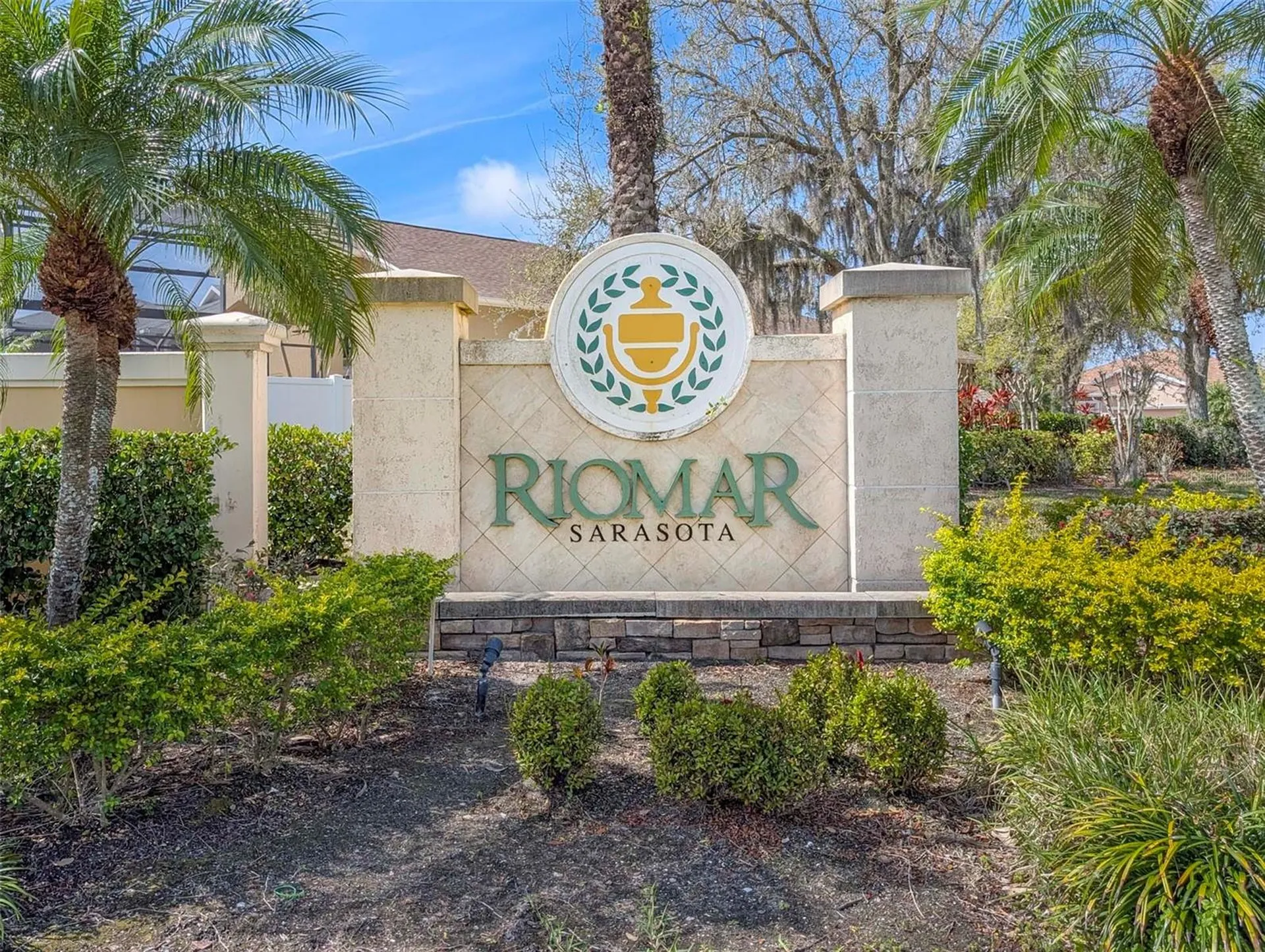 6507 37th Street E Sarasota FL 34243