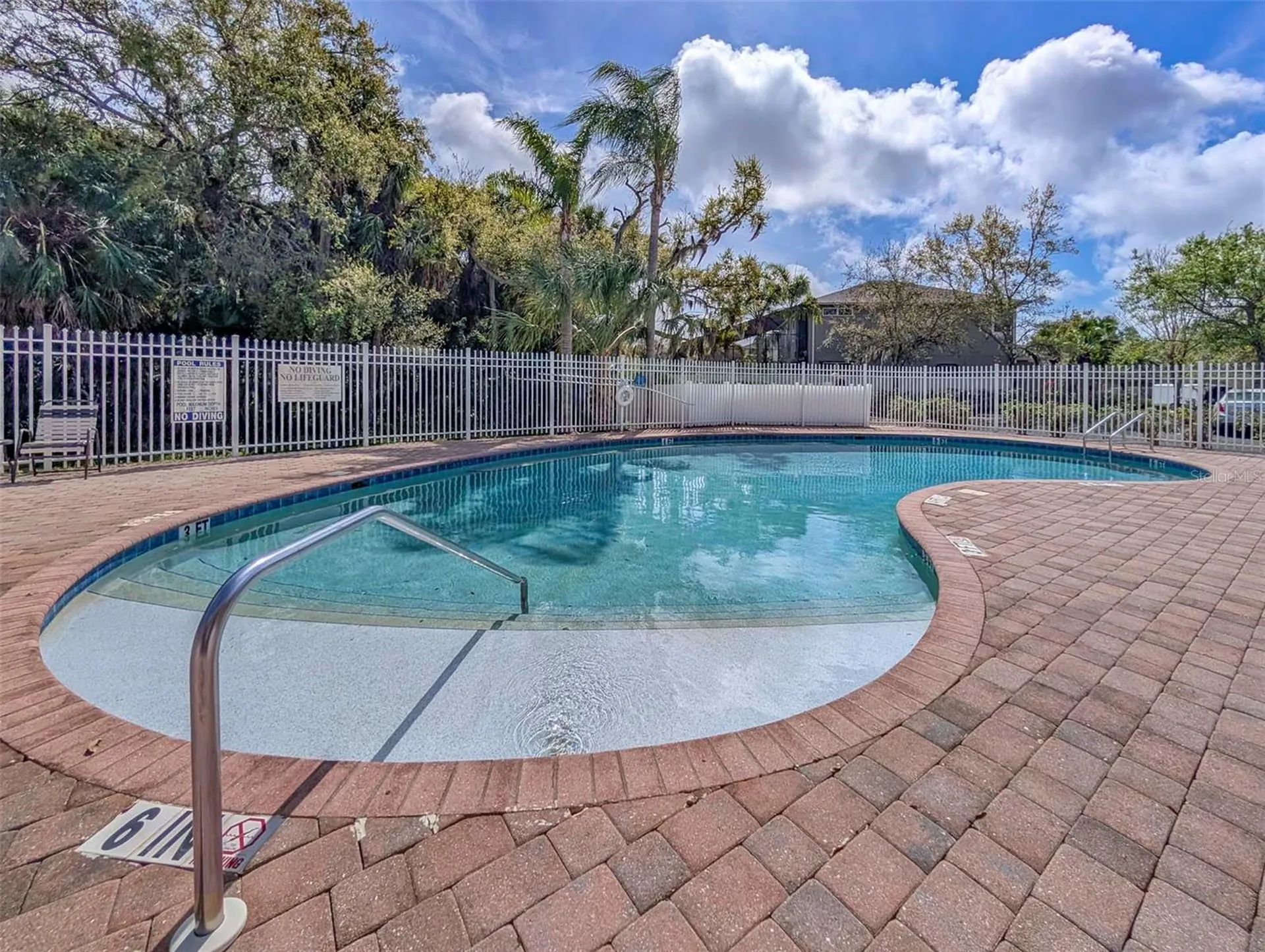 6507 37th Street E Sarasota FL 34243