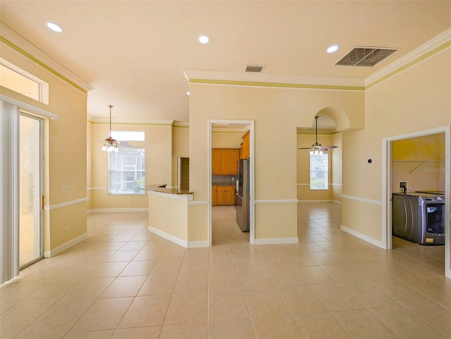 6507 37th Street E Sarasota FL 34243