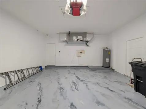6507 37th Street E Sarasota FL 34243