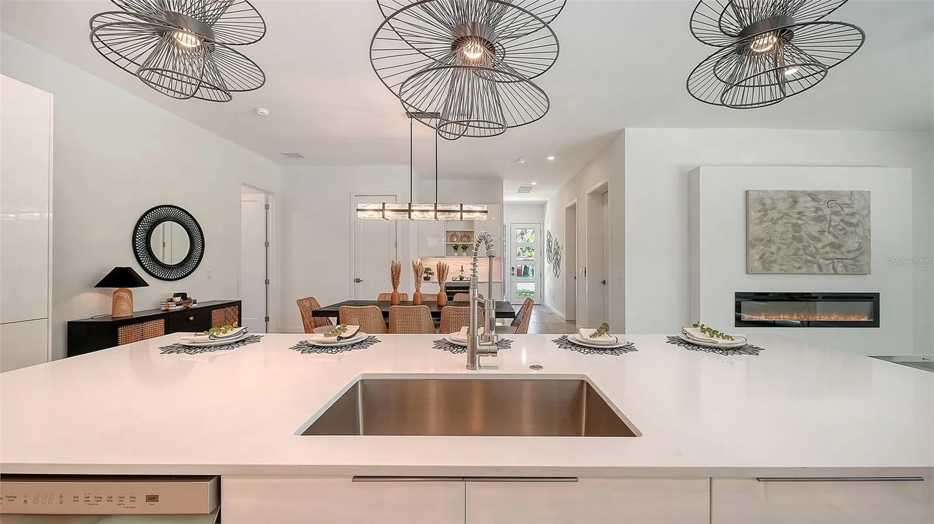 2010 Hyde Park Circle Sarasota FL 34239