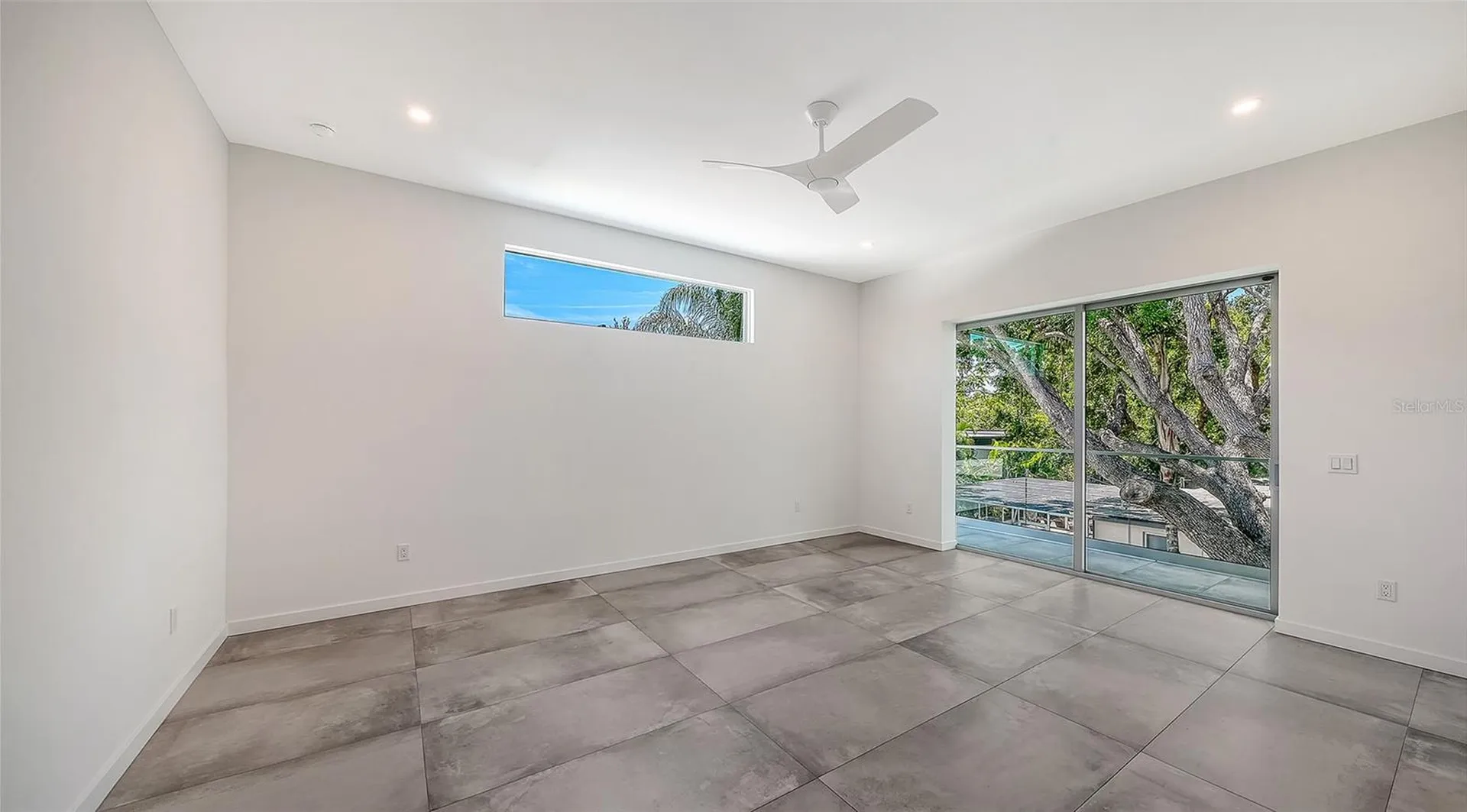 2010 Hyde Park Circle Sarasota FL 34239