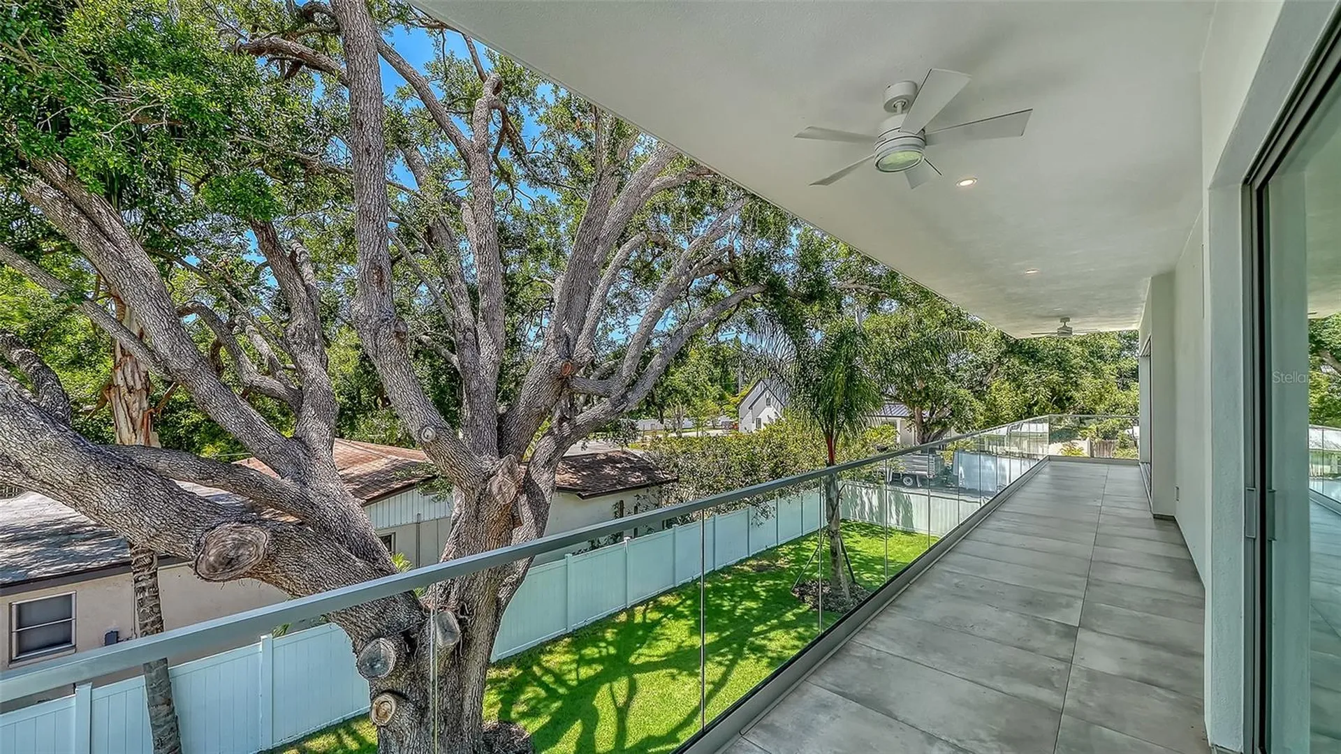 2010 Hyde Park Circle Sarasota FL 34239