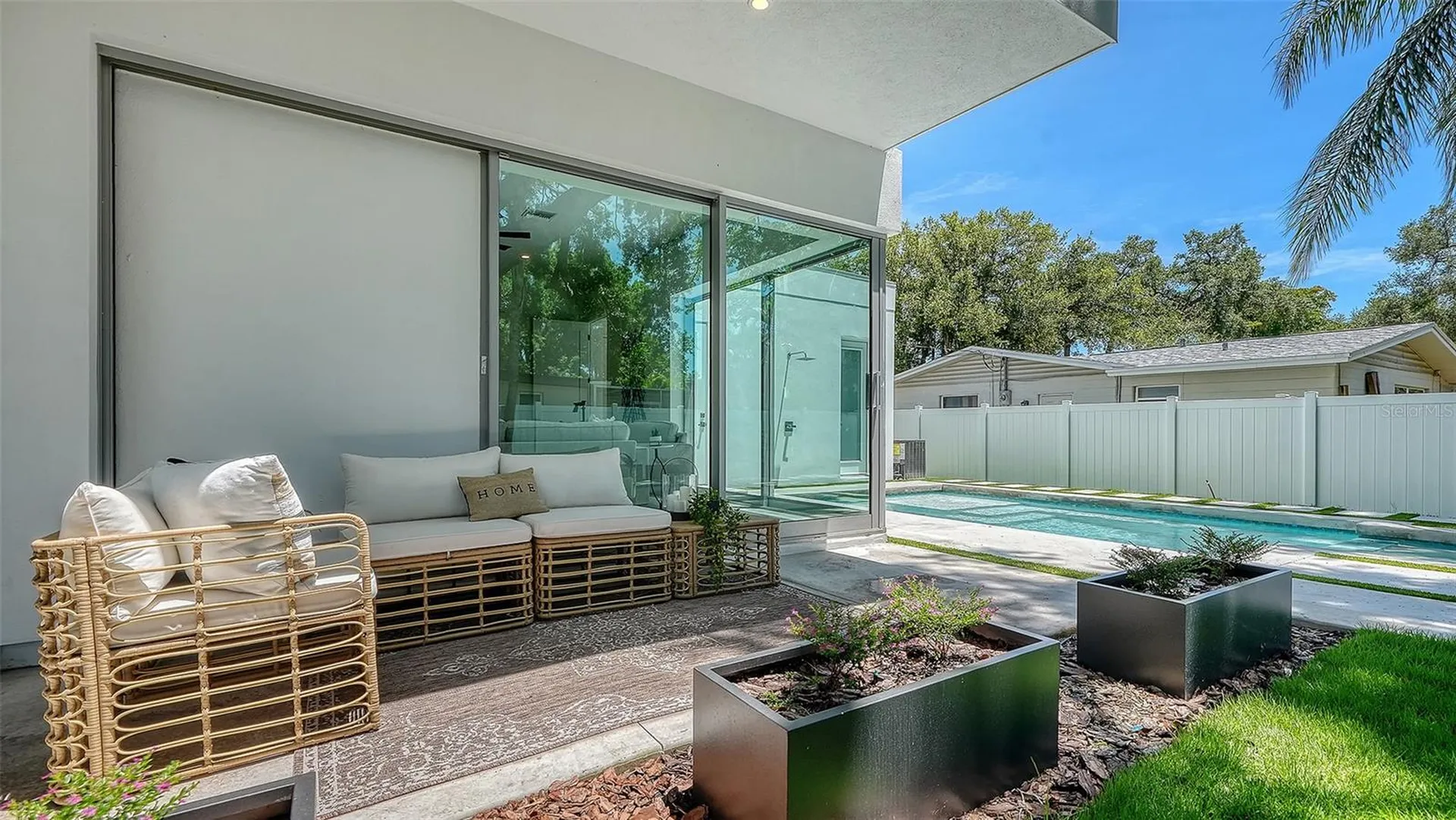 2010 Hyde Park Circle Sarasota FL 34239
