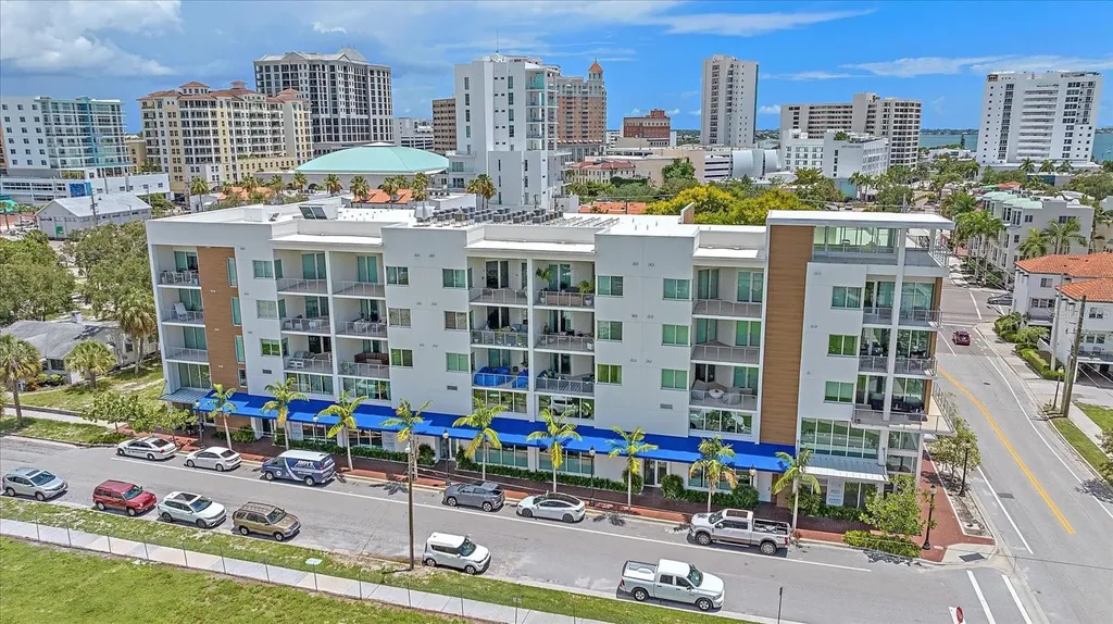 332 Cocoanut Avenue Sarasota FL 34236