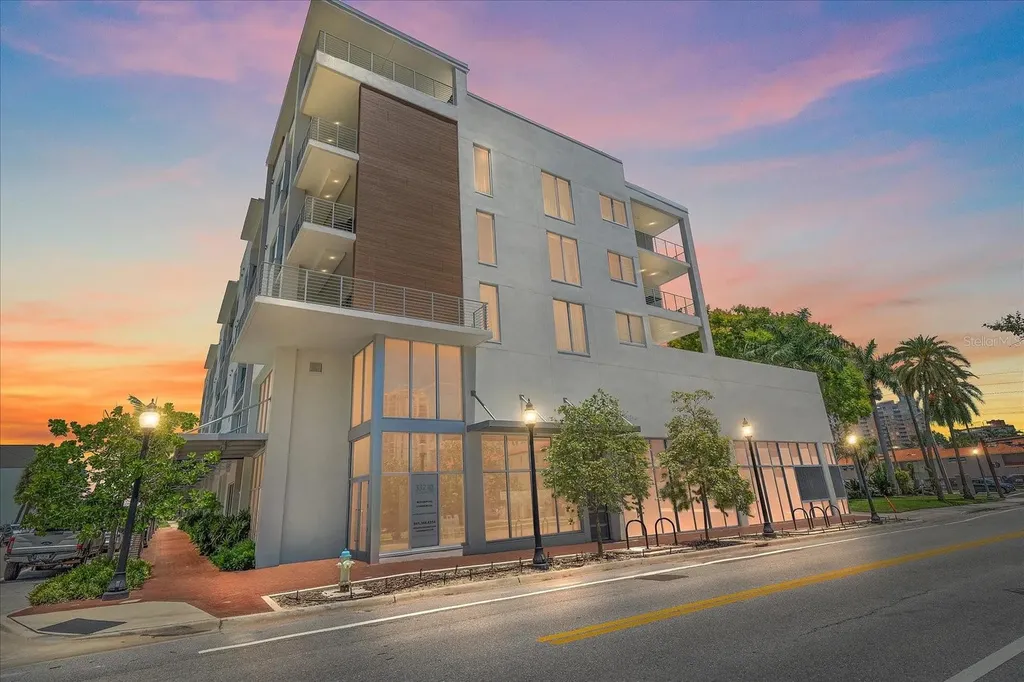332 Cocoanut Avenue Sarasota FL 34236