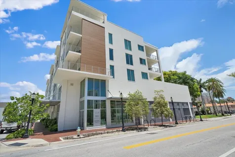 332 Cocoanut Avenue Sarasota FL 34236