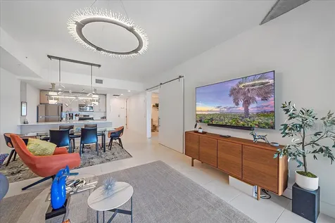 332 Cocoanut Avenue Sarasota FL 34236