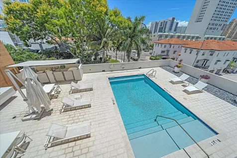 332 Cocoanut Avenue Sarasota FL 34236