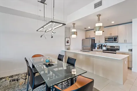 332 Cocoanut Avenue Sarasota FL 34236