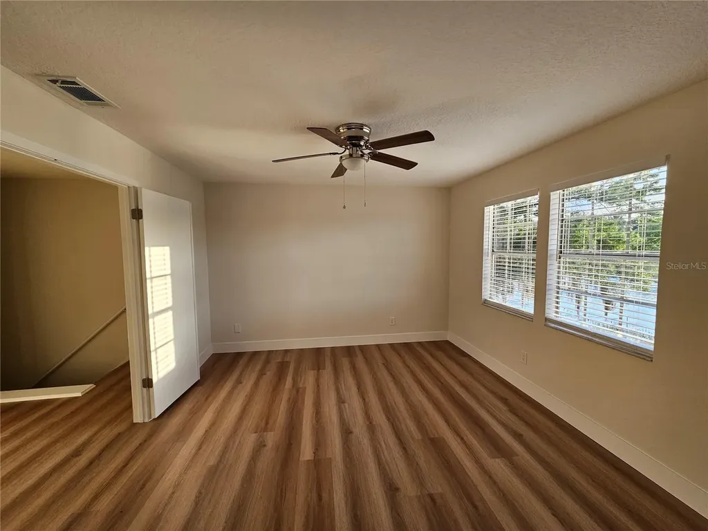 11730 Whitewing Court Orlando FL 32837