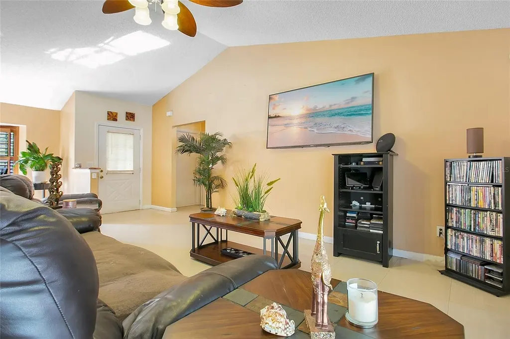 5293 Aeolus Way Orlando FL 32808