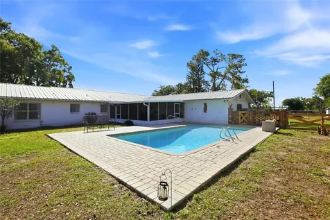 3903 Edison Avenue Bowling Green FL 33834