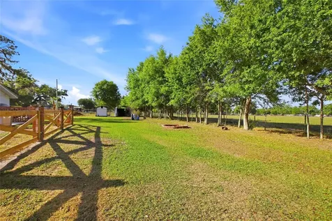 3903 Edison Avenue Bowling Green FL 33834