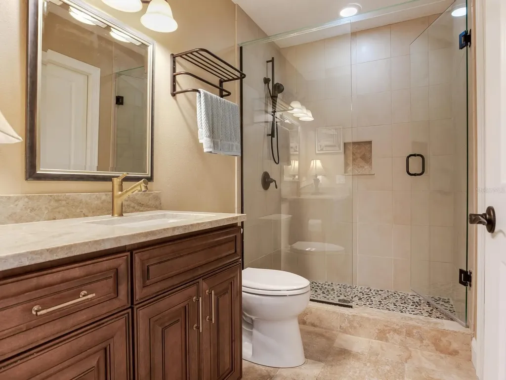 31 N Pine Circle Belleair FL 33756