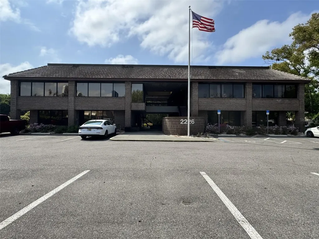2226 E Silver Springs Boulevard Ocala FL 34470