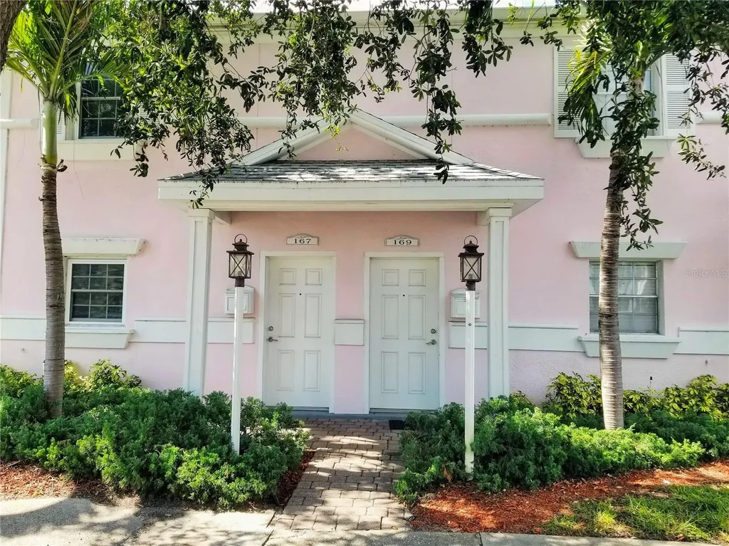 169 Pompano Drive SE St Petersburg FL 33705