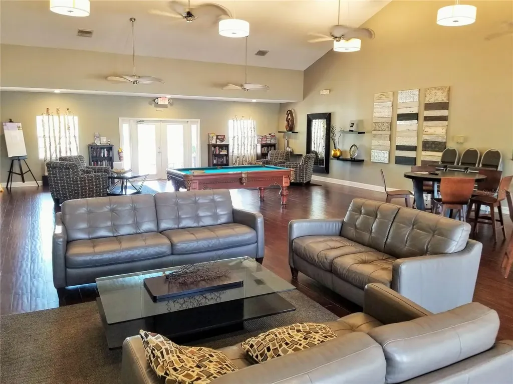 169 Pompano Drive SE St Petersburg FL 33705