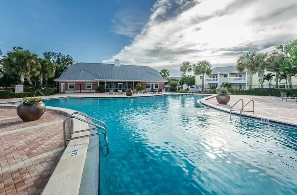 169 Pompano Drive SE St Petersburg FL 33705