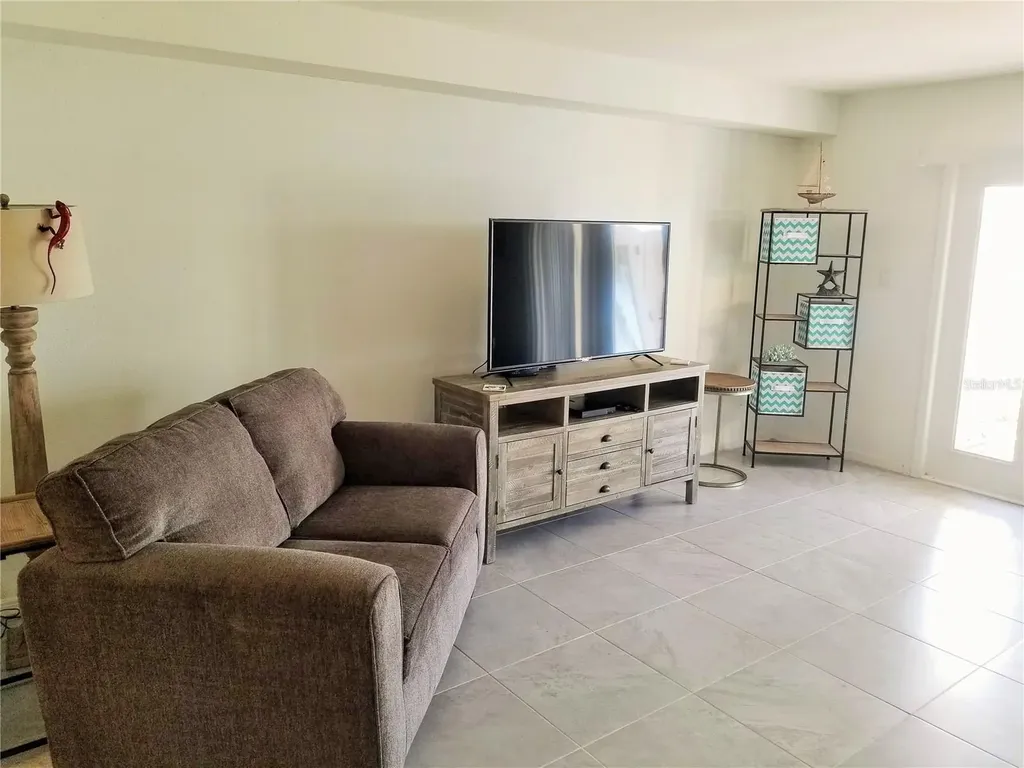 169 Pompano Drive SE St Petersburg FL 33705