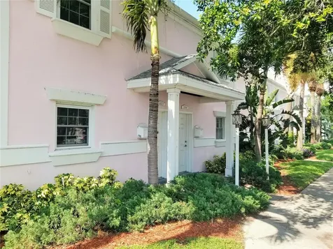 169 Pompano Drive SE St Petersburg FL 33705