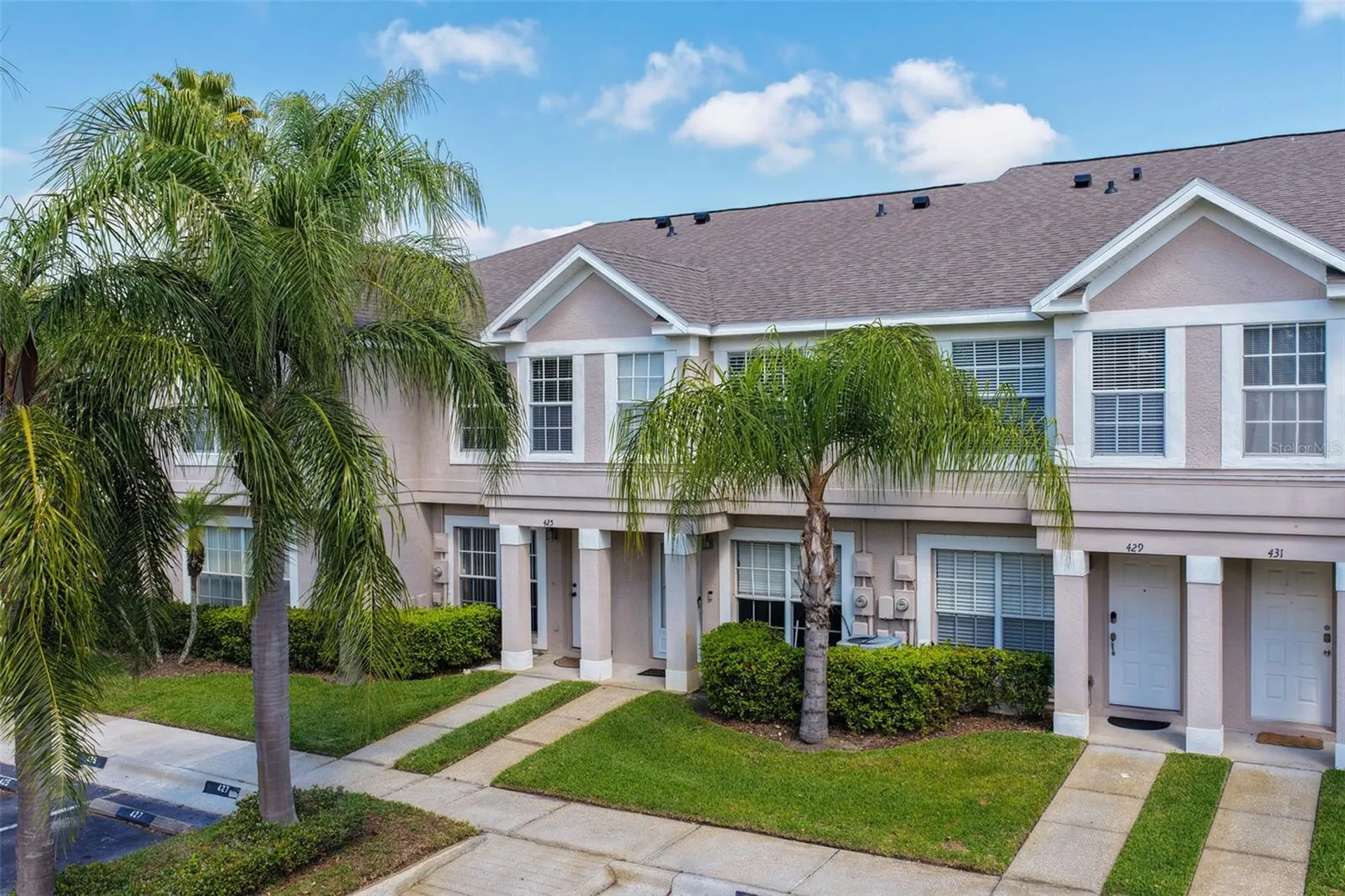 425 Kensington Lake Circle Brandon FL 33511