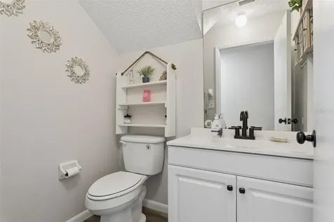 425 Kensington Lake Circle Brandon FL 33511